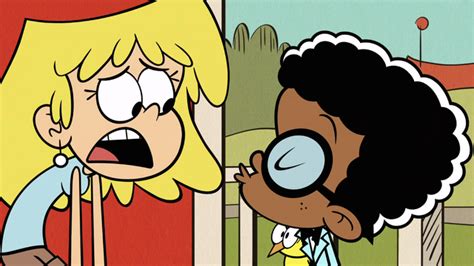 Image S1e12b Lori Disbelief Clyde Kissingpng The Loud House