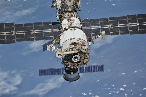 Nasa International Space Station Almost Crashes Into Space Junk Photos