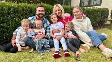 Who Is Bachelorette Emily Maynard Johnson Married To Her Age Net