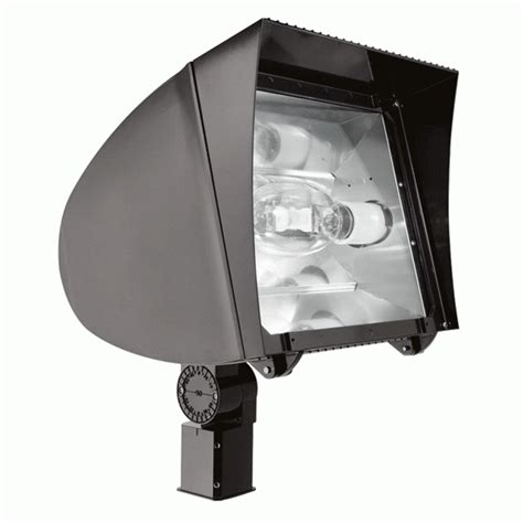 In the top tiers of many professional sports, it is a requirement for stadiums to have floo. 400W Metal Halide Floodlight in White for 120-277V | Led Spot