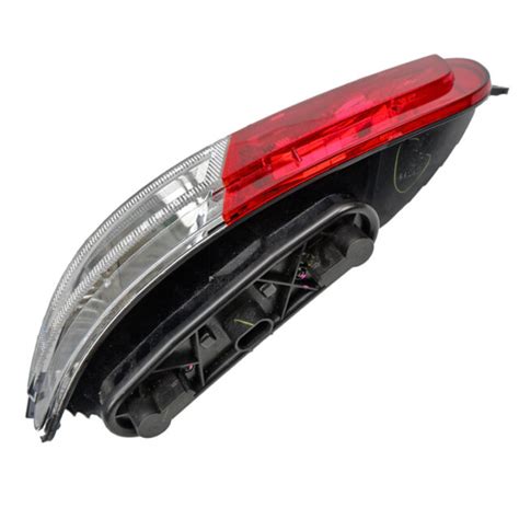 Lh Rear Reflector Bumper Blubs Genuine Red For Chevrolet Trailblazer