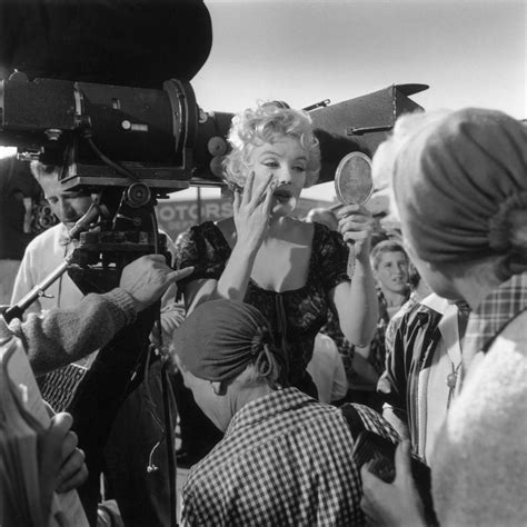 Exclusive Behind The Scenes Images Of Marilyn Monroe On Set Marilyn Monroe
