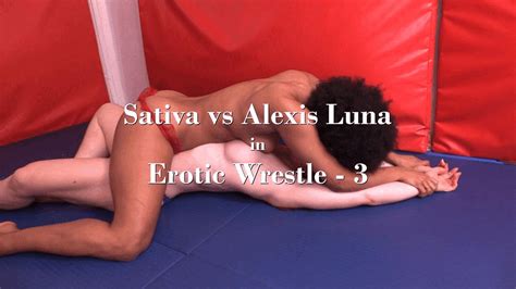 F904 Sativa Vs Alexis Luna In Erotic Wrestle 3 The Submission Room Wrestling Clips4sale