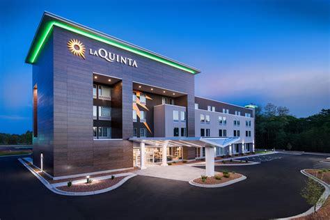 Vacation planning center is staffed with experienced universal orlando resort vacation planners ready to help with ticket orders, redemptions and whatever else you may need to make your. La Quinta Inn & Suites by Wyndham Wisconsin Dells ...