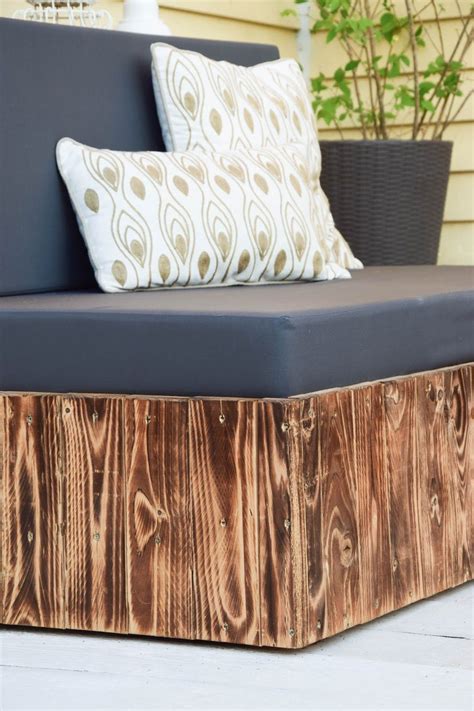 Garten loungemöbel günstig — vianova project von. Flambierte DIY Sitzmöbel aus Paletten! Der einfache und ...