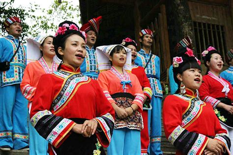 Zhuang Culture Home Of Colorful Dresses Folk Songsin Pictures