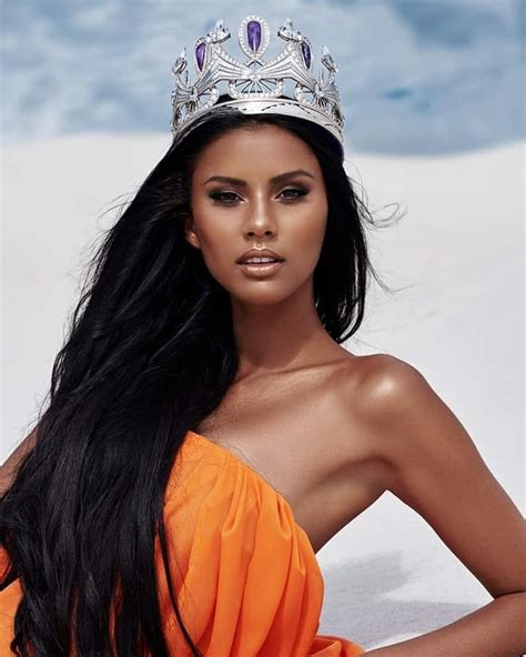 Our very own catriona gray has just been crowned miss universe 2018! tamaryn green, top 2 de miss universe 2018. - Página 5