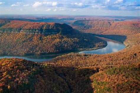 The tennessee river begins at the confluence of the holston and french broad rivers, just east of knoxville, tn. Autumn colors over Tennessee River Gorge | Tennessee river ...