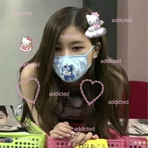 Blackpink's rosé's past pictures are unveiled to public. Pin by 자 키 on uwu. | Blackpink rose, Cute icons, Kpop ...