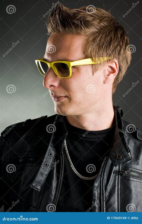 Man With Yellow Sunglasses Stock Image Image Of Attitude 17043149