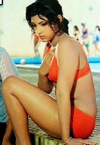 Yesteryear Bollywood Actresses In Swimwear 4 Bollywood Hungama