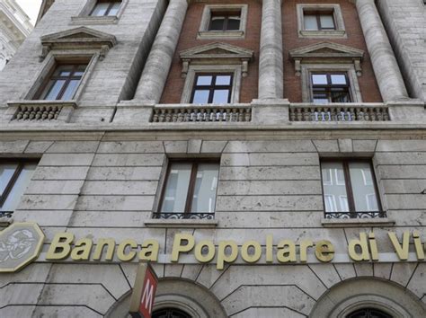 Previo appuntamento per i servizi di consulenza anche in assenza di appuntamento. Banche venete a IntesaSanpaolo: a Brescia via una ventina ...
