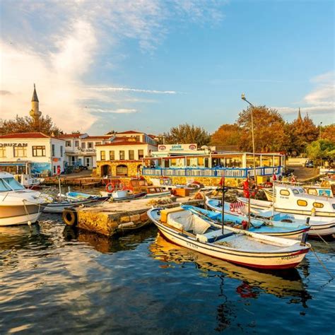 Bozcaada Assos Ayvalık Cunda Adası Turu 1 Gece Konaklamalı İstanbul