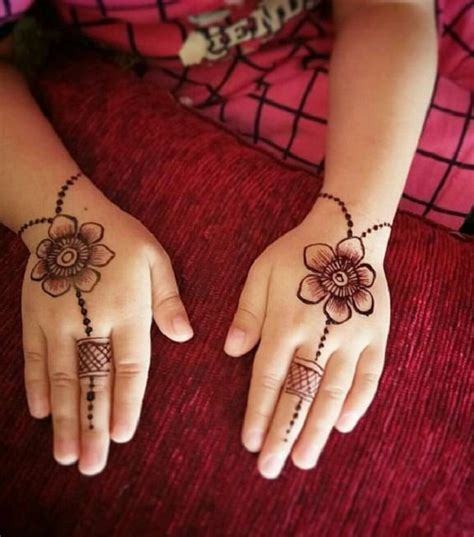15 Best Mehndi Designs For Kids Butterfly Mehndi Design Buy