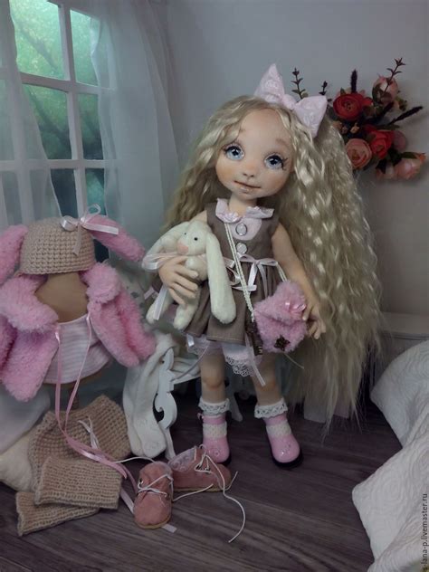 Купить Авторская интерьерная коллекционная кукла бледно розовый