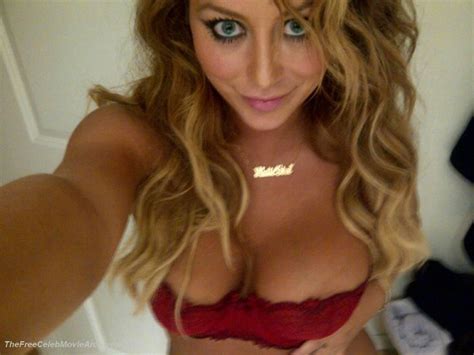 Aubrey O Day Topless Telegraph