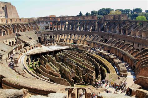 Interno Del Colosseo Dal Terzo Anello Roma Con Vista All Flickr