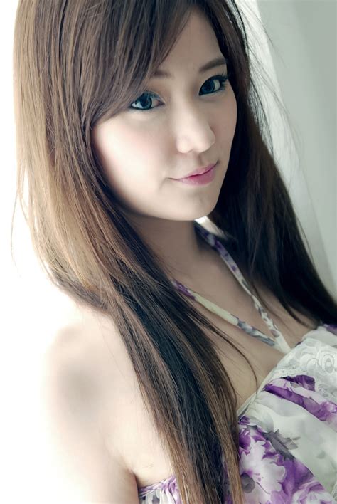 so cute smile asian lady she so beautiful page milmon sexy picpost