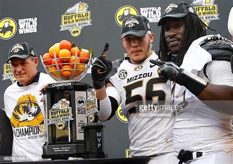 Head Coach Gary Pinkel Of The Missouri Tigers Shane Ray And Markus News Photo Getty Images