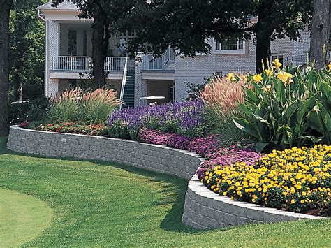 Maybe you would like to learn more about one of these? Windsor Block Stone Retaining Wall & Garden Stone Wall Blocks