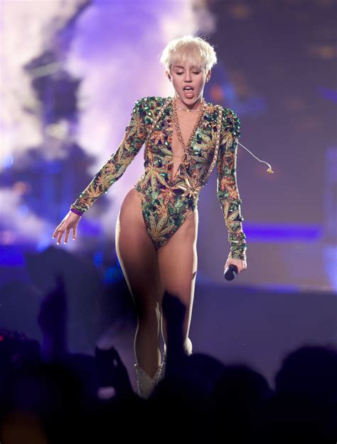 Miley Cyrus Performs At Bangerz Tour In Vancouver Hawtcelebs