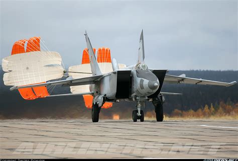 Mikoyan Gurevich Mig 25rb Russia Air Force Aviation Photo