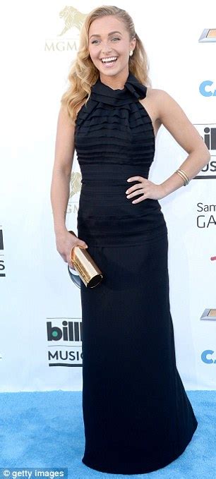 Hayden Panettiere Cuts A Glamorous Figure In A Ruffled Halterneck Gown At 2013 Billboard Music