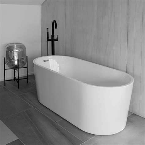 Alexa Acrylic Bath 1700 Gloss White Archipro Nz
