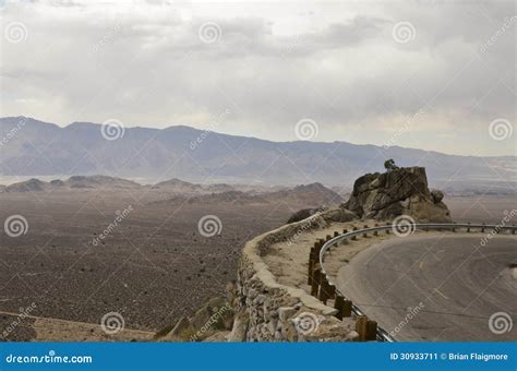 Steep Mountain Road Stock Image Image Of States Wind 30933711