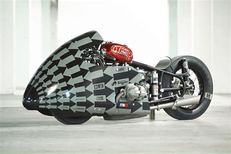 Put simply, fairings are panels placed on a motorcycle to manipulate airflow. Custom Parts for you Cafe Racer #3 | Return of the Cafe Racers