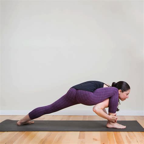 Beginner Yoga Sequence For Strength Popsugar Fitness Uk