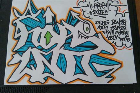 Graffiti cartoons and graffiti painting can be seen from our board now, you don't need to go so far to see graffiti aesthetic anymore. Graffiti Sketches | Best Graffitianz
