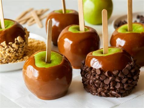 How To Make Homemade Caramel Apples Caramel Apples Recipe Food Network Kitchen Food Network