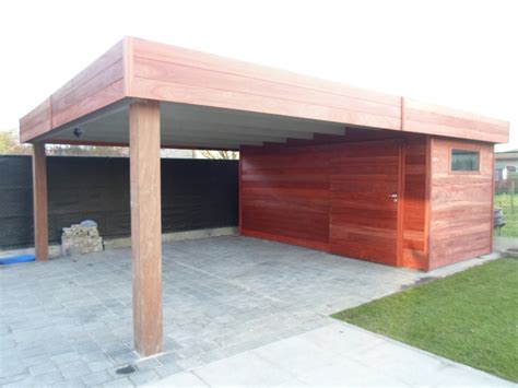 Kwalitatief hout en afgewerkt volgens uw persoonlijke wensen. Tuinhout De Meyer - Carport hout