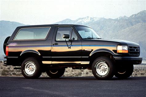 Interior, raptor 2020 ford bronco interior and posted at september 9, 2019. 1990-96 Ford Bronco | Consumer Guide Auto
