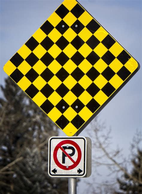 Dwp01092022dsc07726 Traffic Sign Calgary Alberta Sait Calg Flickr