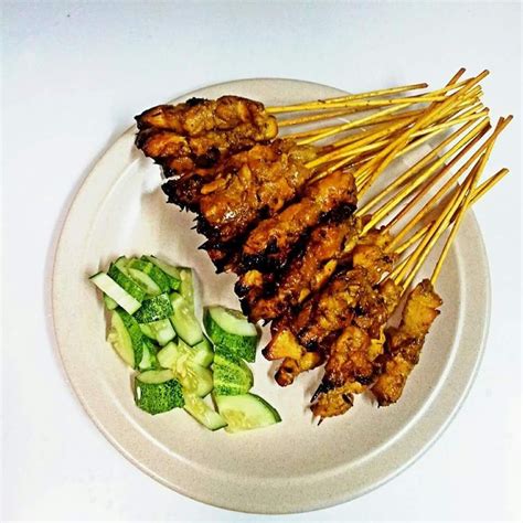 Malaysian satay at sate kajang hj samuri ayam daging ikan kambing arnab. 想吃沙爹？来这七个KL首选沙爹档呗! - Discover KL