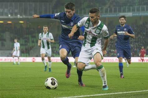 League holland eredivisie average rating 65 # of nations 8; Acht Heerenveen supporters mishandelen FC Groningen fan ...
