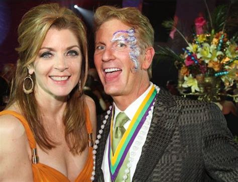In a joint statement monday, the couple announced they've made a decision to end their the couple wed on january 1, 1994 in hawaii. Paige Fertitta Top Facts about Tilman Fertitta's Wife (Bio ...