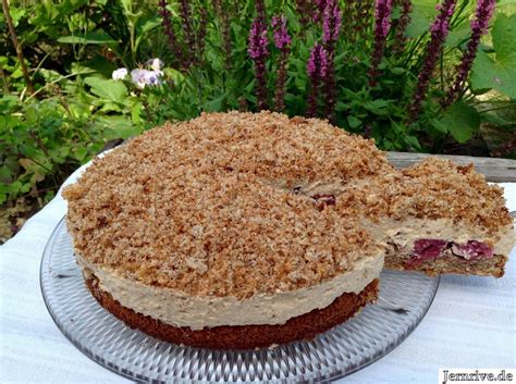 Nach wunsch können sie die torte auch mit früchten oder fruchtfüllungen verfeinern. Espresso-Nuss-Torte mit Kirschen - Aus meinem Kuchen und ...