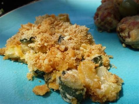 ***in my opinion, side dishes don't get much better this recipe has comfort food written all over it.after all, what paula deen recipe doesn't? Paula Dean's Squash Casserole | Recipe | Squash casserole ...