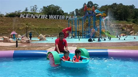 Taman tema air sekeluarga di tasik kenyir. Kenyir Water Park di Tasik Kenyir, Terengganu - BLOG ADHA