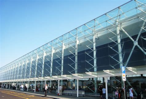 Fixed and best prices, reliable transfers. Noleggio auto Catania Aeroporto - Riserva Vendicari