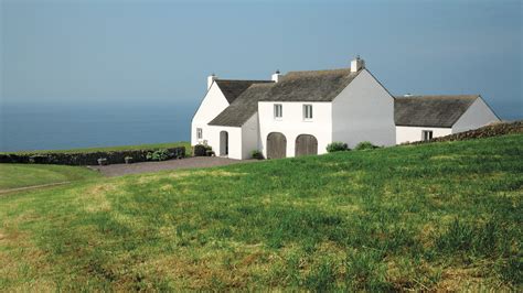Look Back At Angela Lansburys Irish Farmhouse Architectural Digest