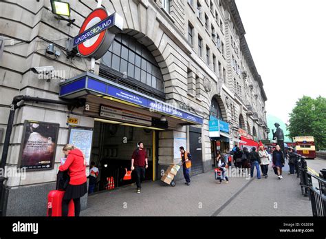 Baker Street Station Station In Marylebone London Britain Uk Stock