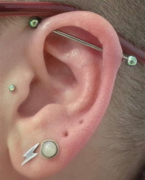 The Ultimate Guide to Getting an Industrial Piercing (Tips + Photos)