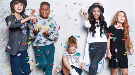 Kids United Lalbum Tout Le Bonheur Du Monde Franchit Le Cap Des