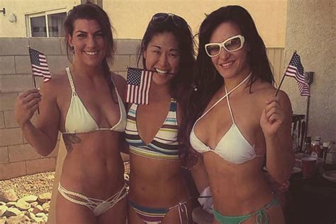 Photos Miesha Tate S Day At The Beach Mma News Ufc News Ppv