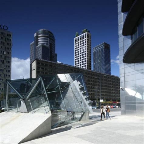 Pin Tower Pomysł Dla Warszawy Sztuka Architektury