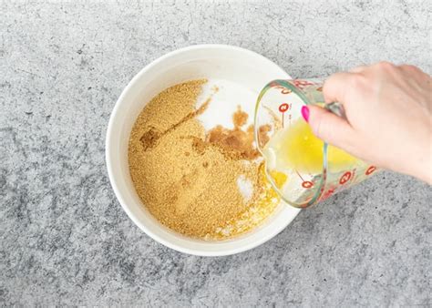 Place sour cream, sugar and vanilla in. Cheesecake Without Sour Cream - Foods Guy